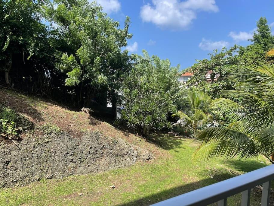 Apartament T2 Avec Parking - Entierement Climatise - Chez Elo Schoelcher Zewnętrze zdjęcie